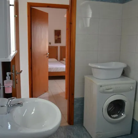 Giorgos And Maria Apartment